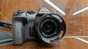 Olympus E-M1 mk2 - 2