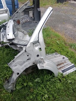 Přední část karoserie VW T5 T6 - 2