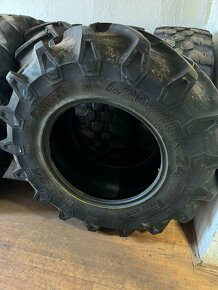 Pneu Pirelli TM700 420/70 R24 - 2
