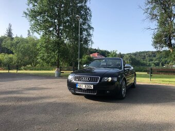Audi S4 Cabrio 4.2 V8 - 2
