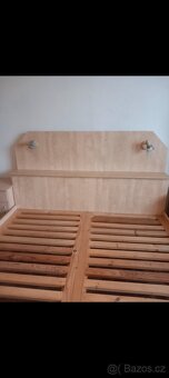 Postel vyrobená z masivu a lamina - 2