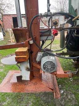 Štípačka za traktor na 380v (14t+) - 2