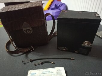 Retro box camera - 2