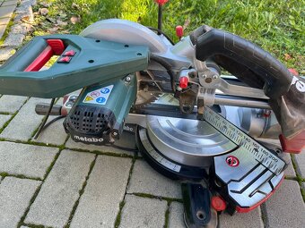 Pokosová pila Metabo KGS 216 M - 2