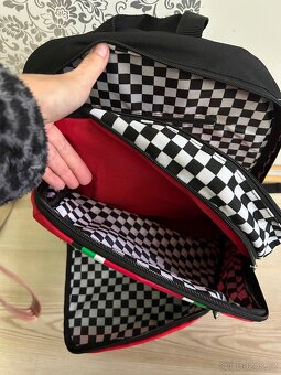 Nový školní batoh Ferrari PC 2500 Kč - 2