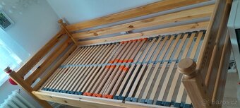 Postel 90x200 cm z masivní borovice - 2