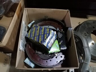 Řídící jednotka Terrano 1 D21 3.0 V6 - 2