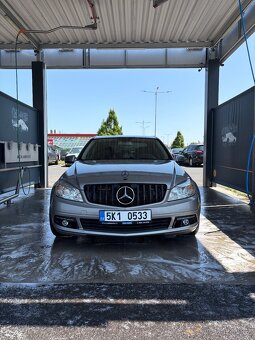 Mercedes-benz c180 2009 - 2