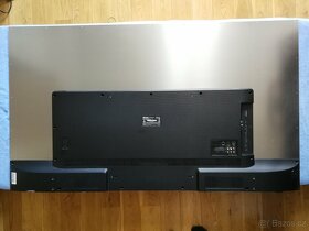 TV Hisense H65M7000 na ND, prasklý displej - 2
