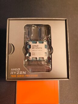 AMD Ryzen 7 7800X3D - 2