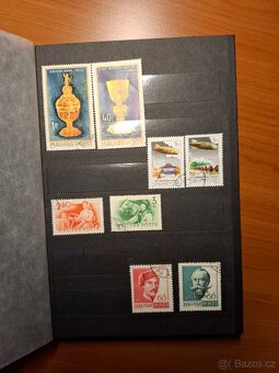 Prodám A5 album4 s poštovními známkami. - 2