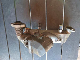 BMW E90+91, chladičová stěna - 2