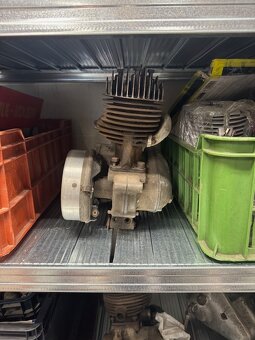 JAWA - ROBOT - motor před repasem - 2