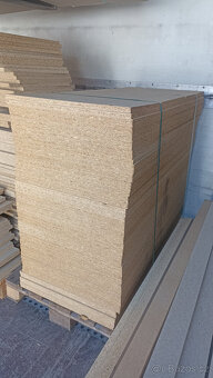 Dřevotříska surová "18" - 2