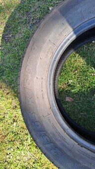 ¨Pneu 215/65R16 - 2