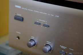 YAMAHA - zesilovac viz. orig.foto - 2