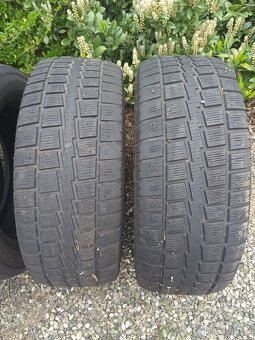 Zimní pneu 275/60R20 - 2