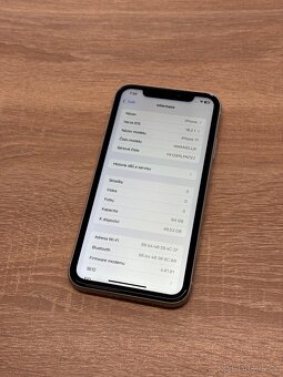 iPhone 11 64GB (baterie 100%) - 2