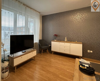Pronájem bytu 2+kk, balkon, 54 m2 - 2