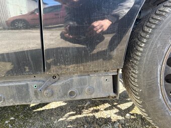 Blatnik pravy e90 e91 - 2