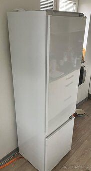 Lednice kombinovaná vestavěná - 2