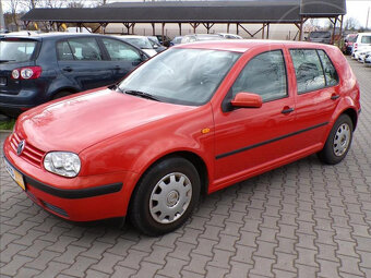 Volkswagen Golf 1,6 i AUTOMAT - 2