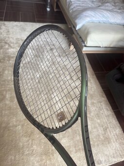 WILSON BLADE 98 16x19 V8.0 - 3 kusy drzadlo 1 - 2