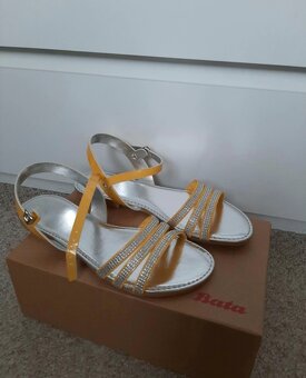 Bata sandálky 37 - 2