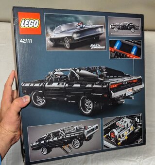 LEGO Technic 42111 Domův Dodge Charger - 2