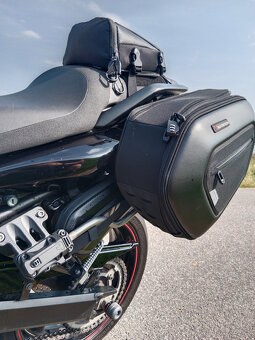 YAMAHA FZ6 N S2 (2008) - 2