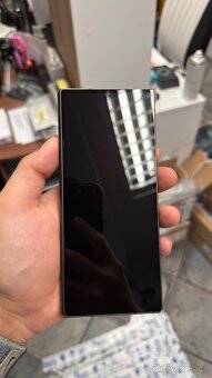Samsung Galaxy Z Fold 6 12GB/256GB Crafted Black - 2
