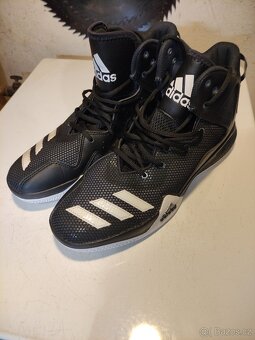 Adidas Bounce velikosti 46 2/3 - 2