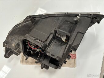 Bixenon BMW F10/F11 - 2