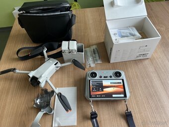 DJI Mini 3 Pro Fly More Combo - 2