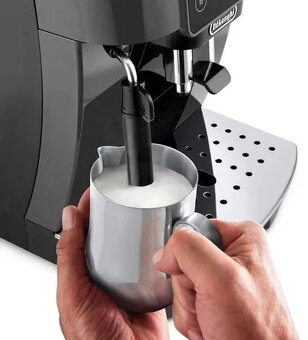 Nový kávovar Delonghi Magnifica Start - 2