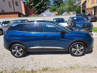 Peugeot 3008 1,2 PT EAT8 ALLURE 78.000 km - 2