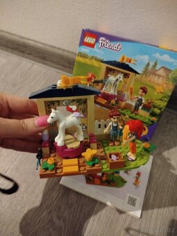 Lego Friends - Koupání pro koniky - 2