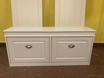 Vešáková stěna a botník - 2