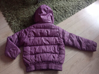 Fialová zimní bunda vel.134 C&A here+there - 2