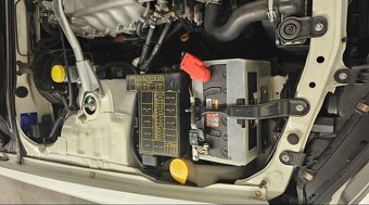 Nissan Skyline R34 - 2