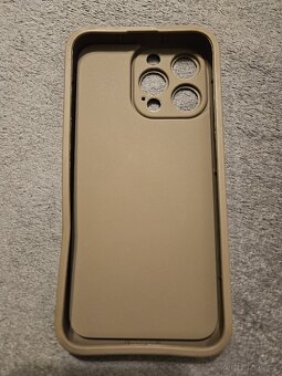 Obaly iphone 15ProMax - 2