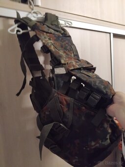 Vojenská taktická vesta - 2