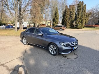 Mercedes Benz E220d 4.Matic - 2