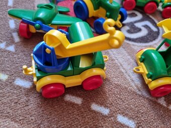 Set aut, vlak , letadlo - 2