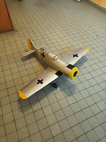 Letadlo FACKE WULF FW 190 - 2