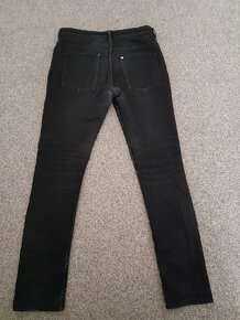 Chlapecké džíny-černé
vel .170
 - 2
