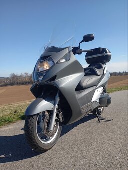 Honda FJS 600 Silverwing - 2