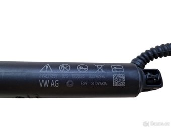 Elektrická vzpěra pátých dveří Superb 3 3V9827851F - 2