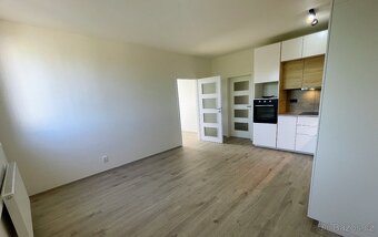 Brandýs: Pronájem byt 4+kk 98 m²: 2 koupelny - 2