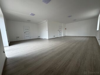Prodej rodinného domu 181 m², pozemek 593 m² Polepy u Kolína - 2
